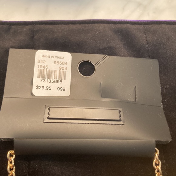 Statement Necklace with gold and rose hues - Picture 5 of 5